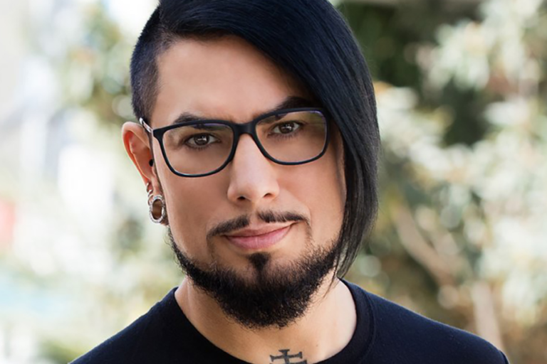 Dave Navarro’s Spouse: Bio, Wiki, Age, Height, Education, Career, Net Worth, Family, Wife And More